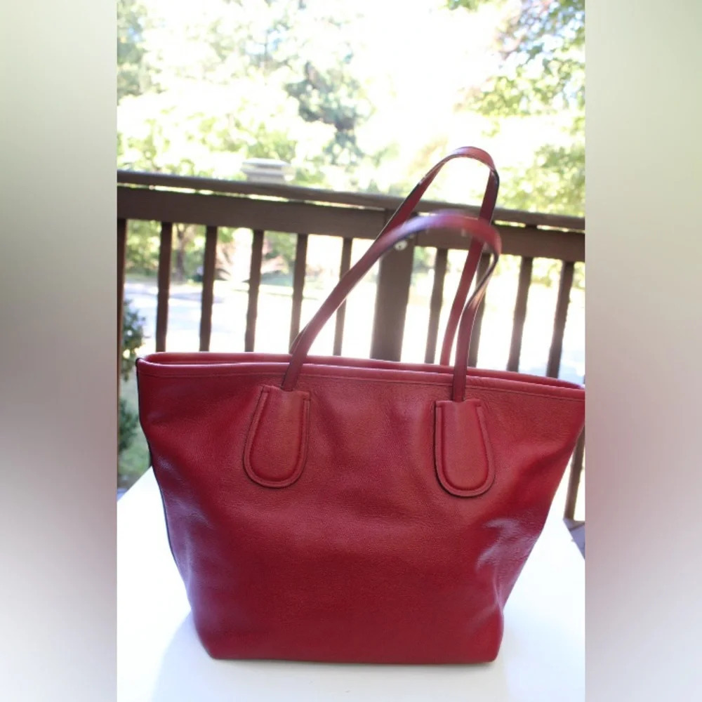 Coach Taxi Zip tote bag - Picture 14 of 16